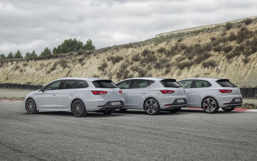  Seat Leon ST Cupra 2015 года  (фото 5 из 9)